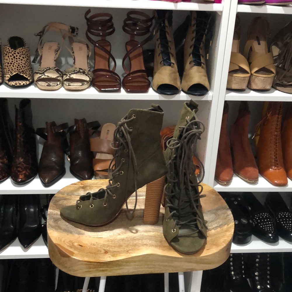 Liliana Open Toe Booties👢
